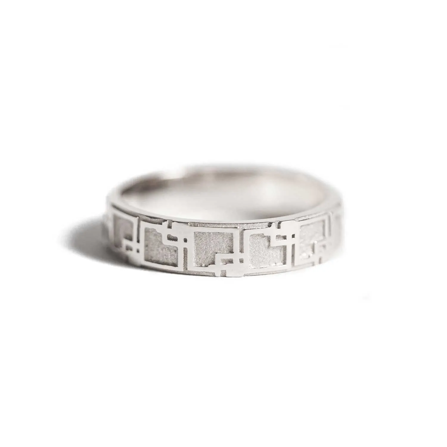 Deco House Pattern Band Ring