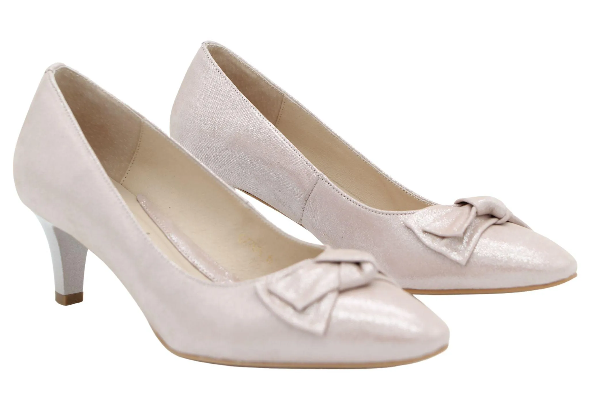 EMIS Pale Pink Mid Heel Shoe with Gold Bow