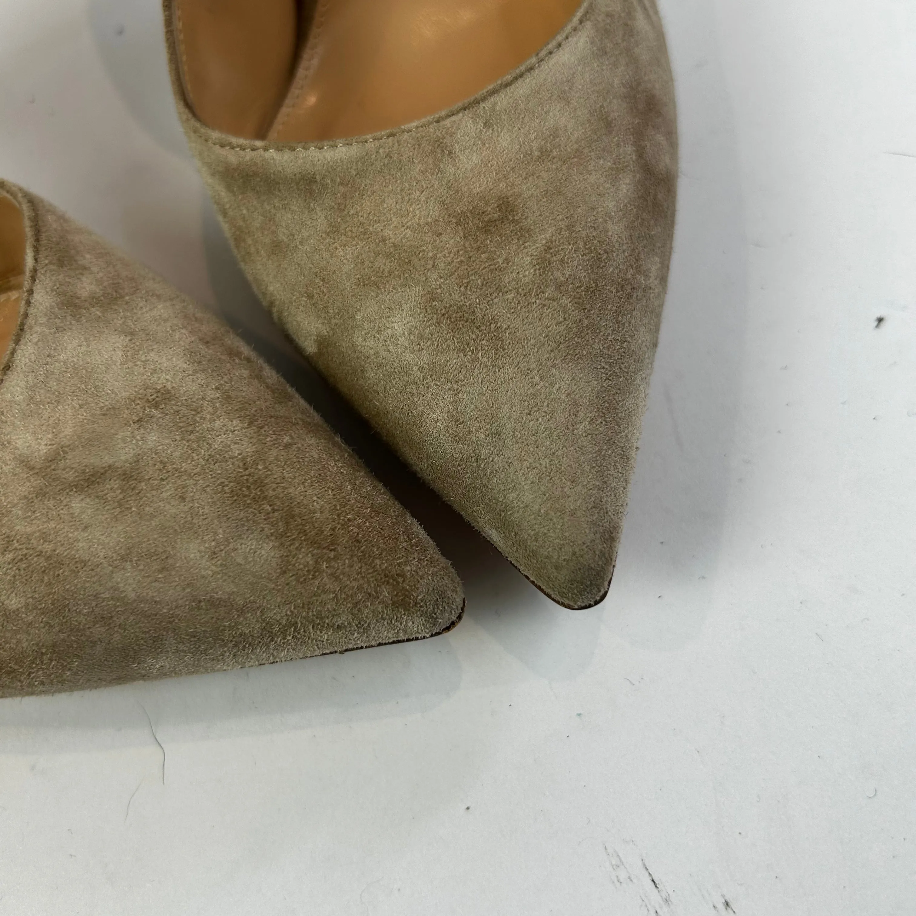 Gianvito Rossi Brand New £510 Beige Suede 100 Heels 38.5